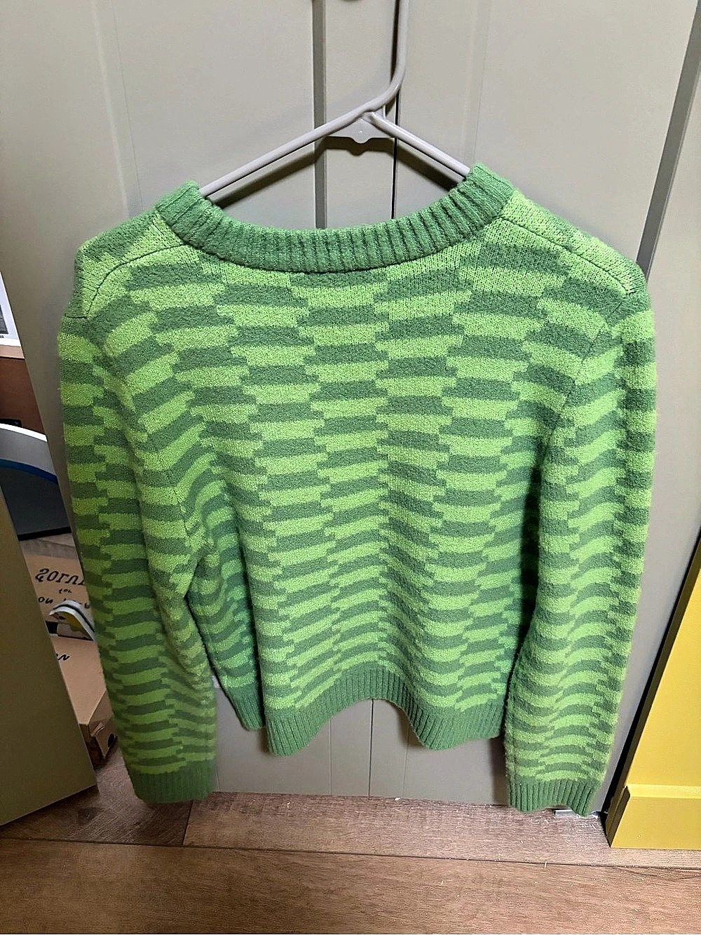 Lisa Says Gah Emma Sweater Green Abstract Crew Neck XS/S